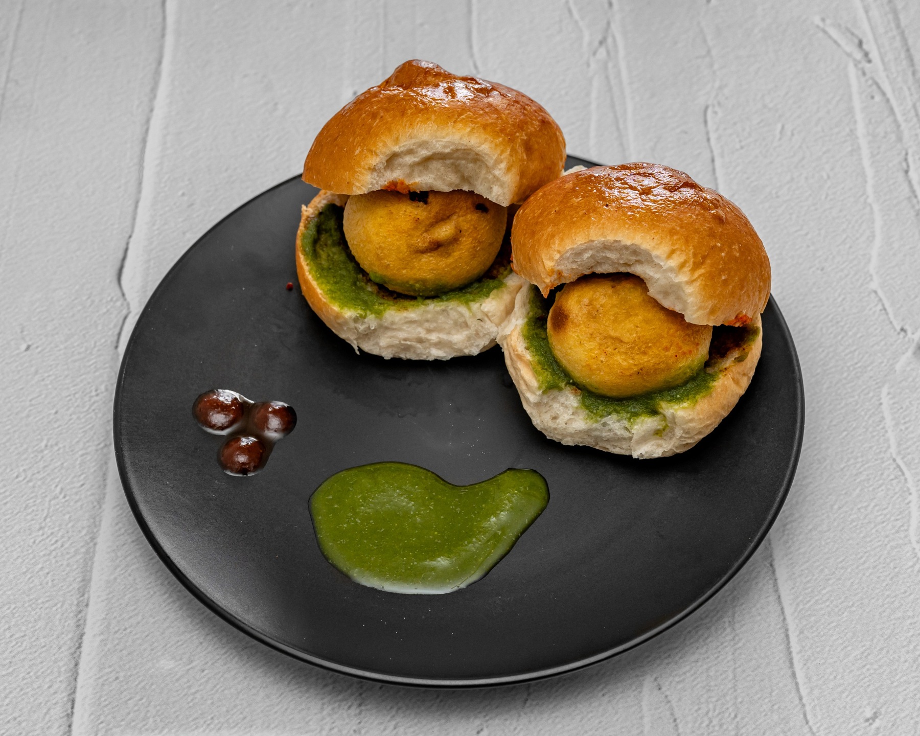 Mumbai Vada Pav